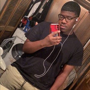 Meet your Posher, Roshane